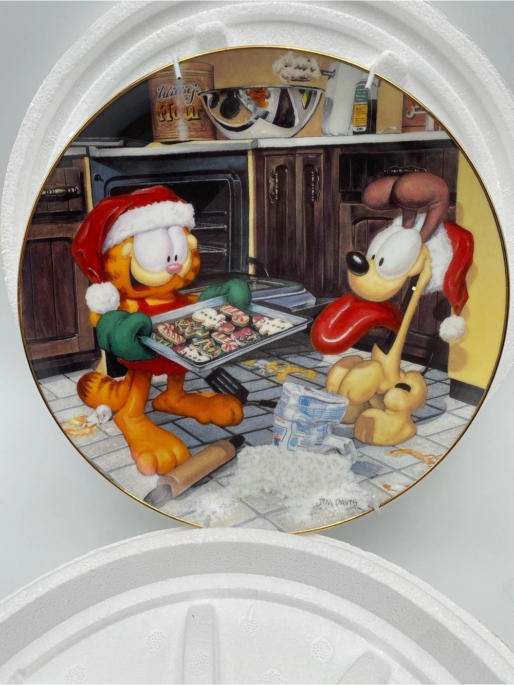 Vintage Garfield 's Christmas Collection #7 Holiday Plate White & Red